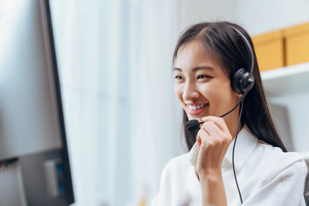 Specialized Physical Therapy Virtual Assistant managing the 1-hour callback rule and patient intake.